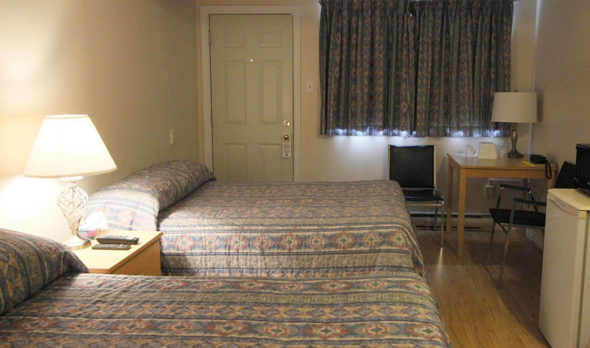Tara Motel