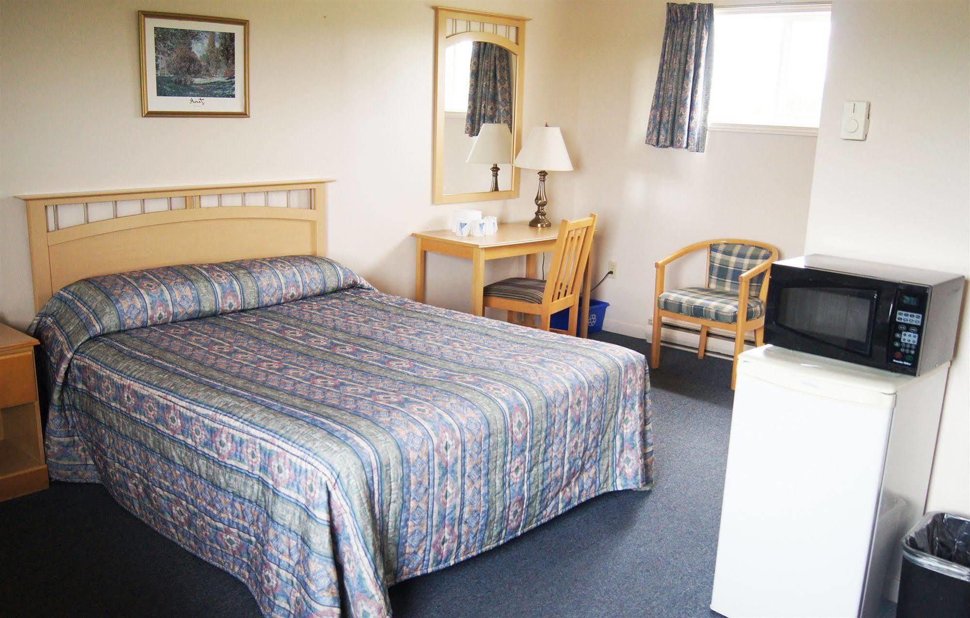 Tara Motel 3*